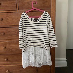 Sunday in Brooklyn, XS